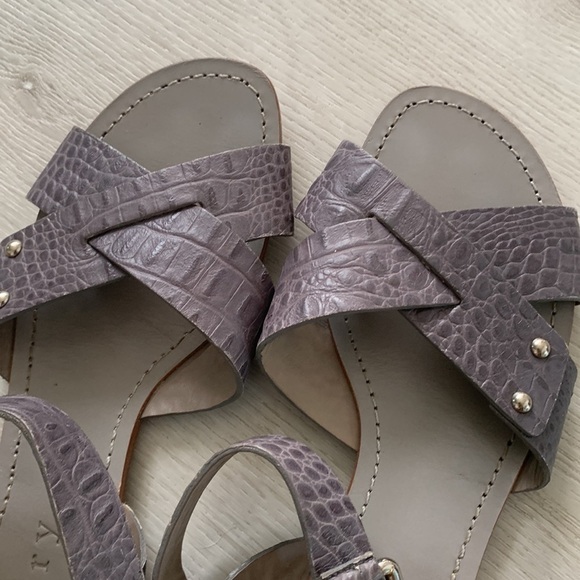 Theory Leather Python Size 10 Grey Sandals all leather gray summer vacation Croc - Picture 9 of 15